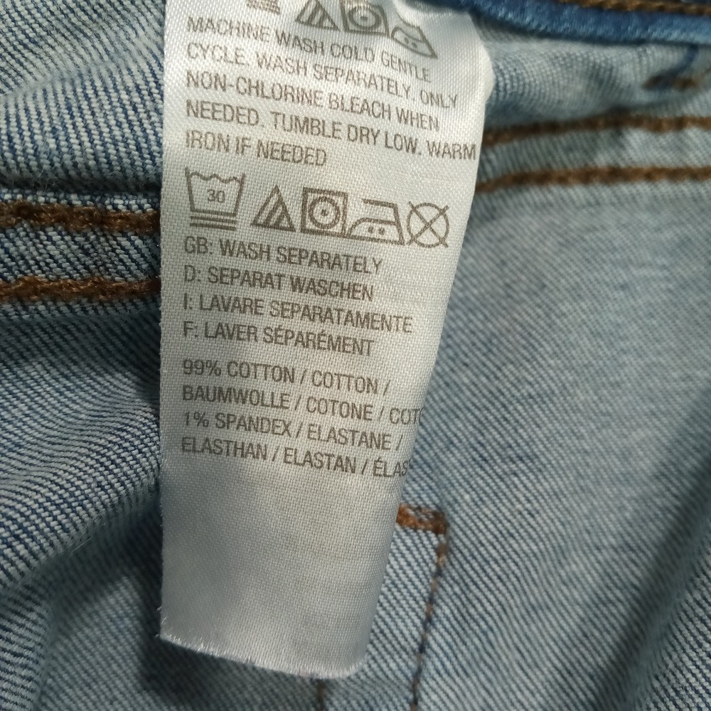 Isaac Mizrahi Live Womens Blue Straight Leg Cropped Jeans Size 14P Medium Wash - Picture 4 of 10
